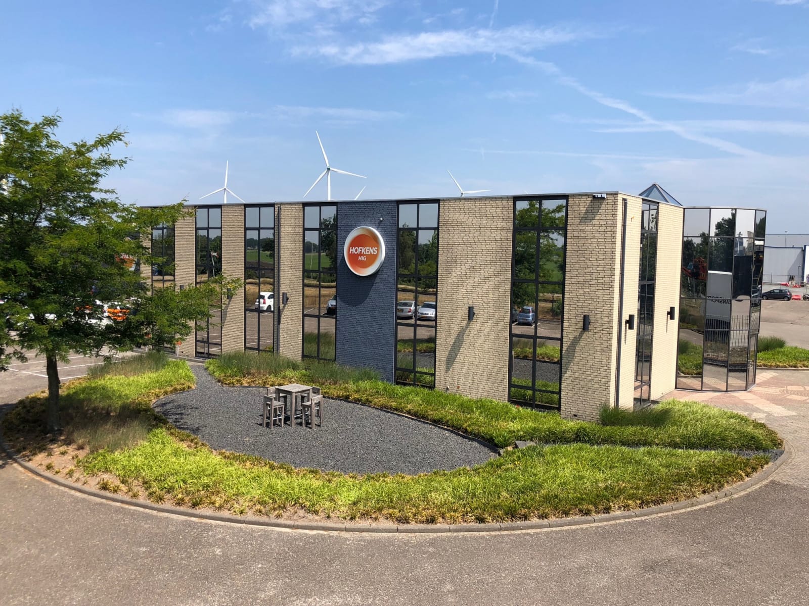 HOFKENS HIG OOSTERHOUT